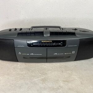 Magnavox AW7050/17 High-Speed Dubbing AM/FM Radio Dual Cassette Tape Boombox